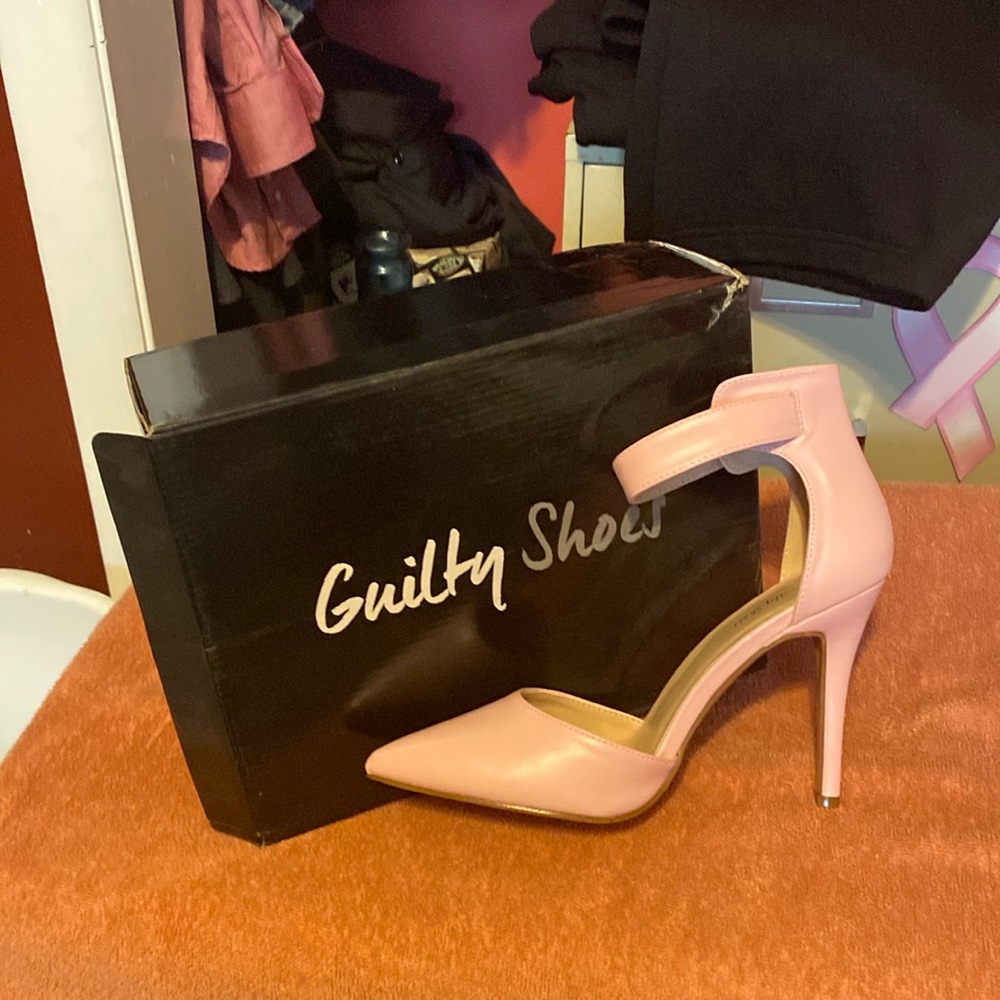 Brand new size 10 4” stilettos